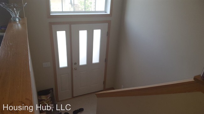 Building Photo - 14492 Sumter Ave
