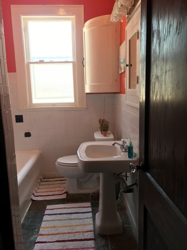 Bathroom - 3415 Avenue Q 1/2