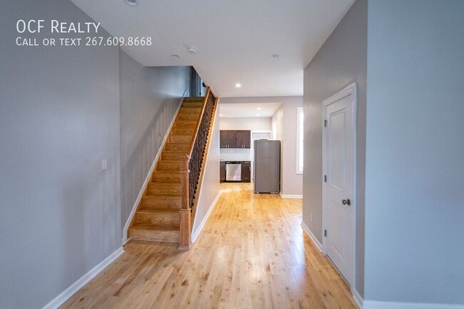 Building Photo - Three Bed Brewerytown Townhome