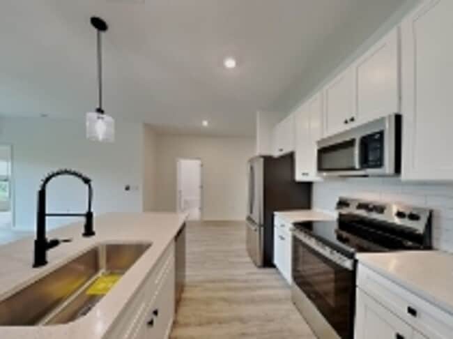 Foto del edificio - 5228 27th St SW