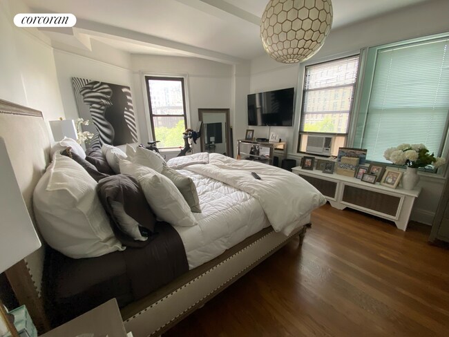 Foto del edificio - 245 W 107th St
