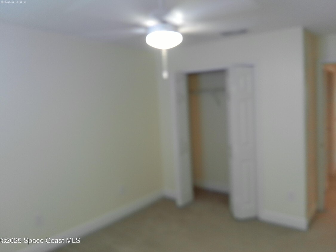 Primary Photo - 274 Tin Roof Ave