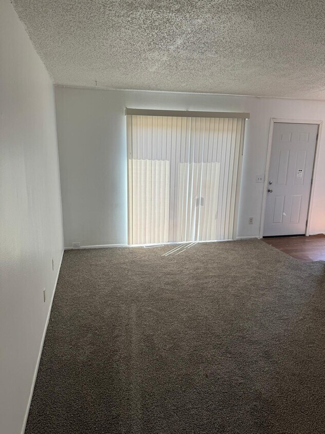 Foto principal - 6020 Briarcliff Path