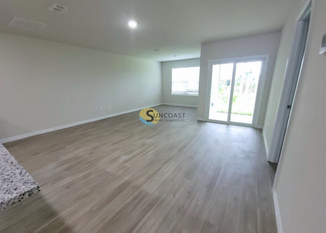 Building Photo - 36 Pine Haven Dr
