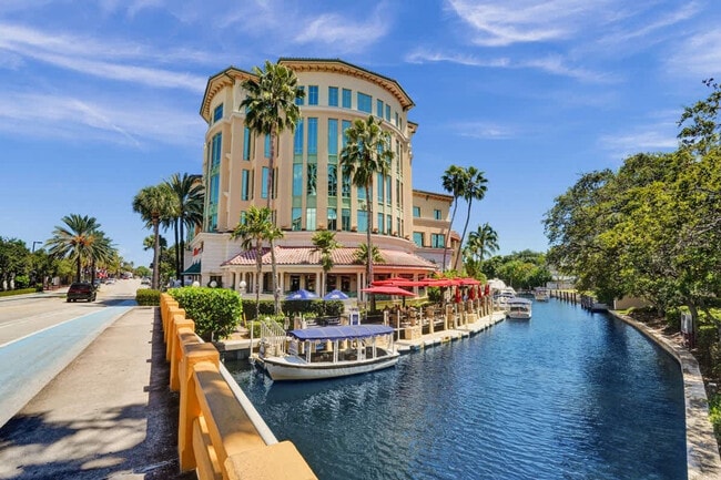 Building Photo - 37 Hendricks Isle