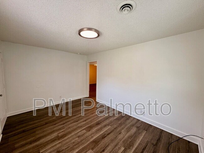 Foto del edificio - 522 Jasper St
