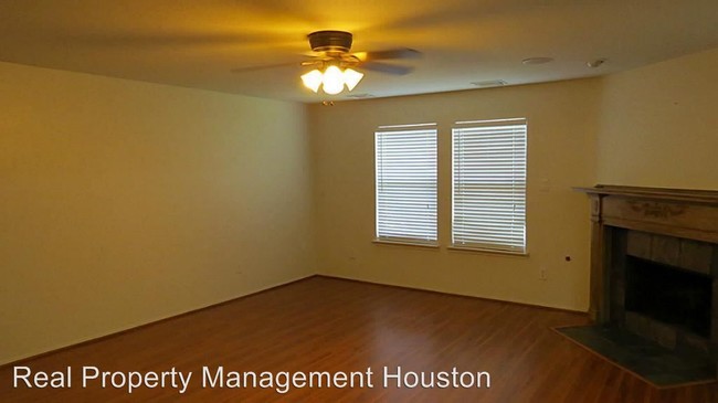 Building Photo - 435 Remington Park Ct