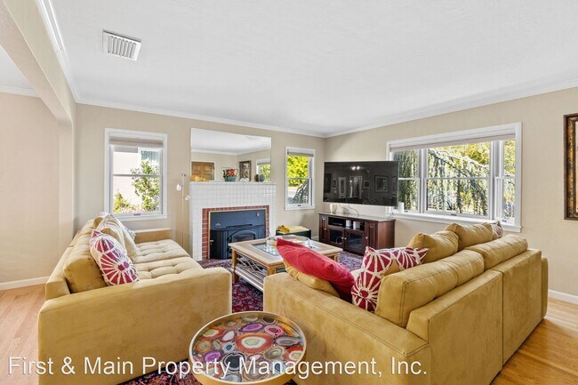 Foto del edificio - 2 br, 2.5 bath House - 2781 Idaho Street