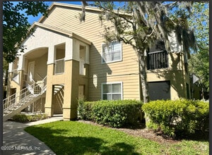 Building Photo - 11 Arbor Club Dr