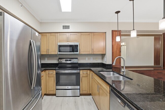 Foto del edificio - 6559 Emerald Dunes Dr