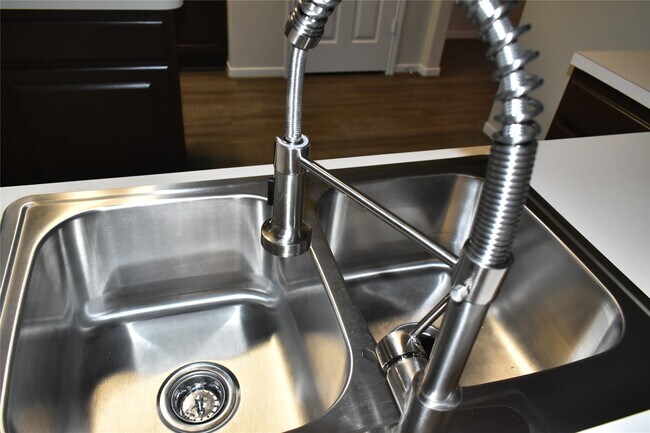 Foto del edificio - 11111 Sprucedale Ct