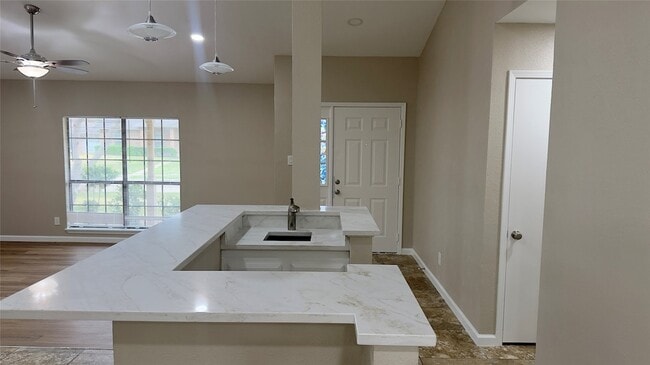 Foto del edificio - 1413 Colmar Dr