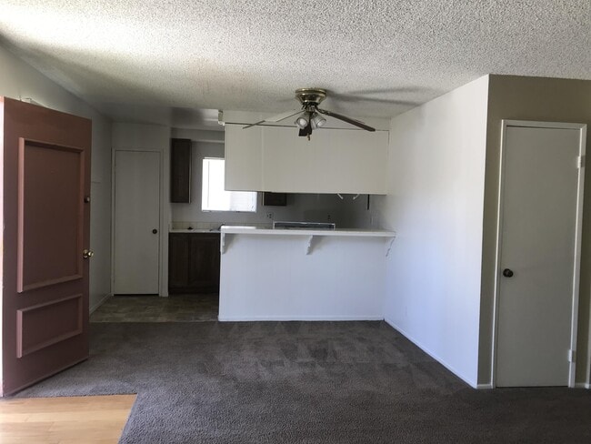 Building Photo - 2584 Rudder Ave