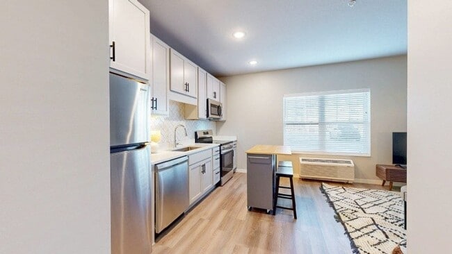 Building Photo - Lochner Apartments