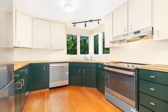 Building Photo - 3310 Tantalus Dr