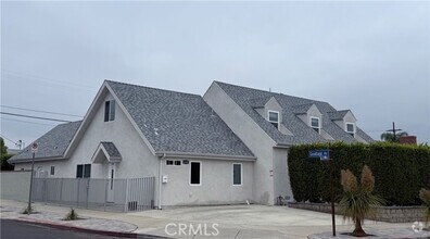 Building Photo - 6346 Goodland Pl