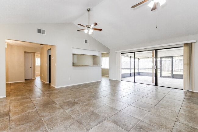 Building Photo - 15713 Woodshed Pl
