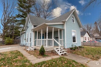 Building Photo - 150 Hurricane St