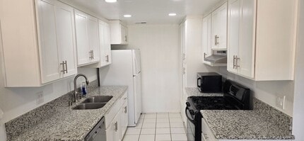 Building Photo - 1437 Clemson Way