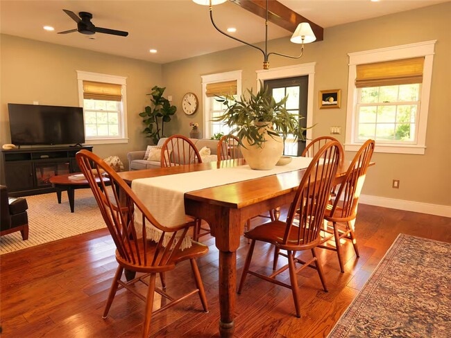 Building Photo - 5 Bevins Rd