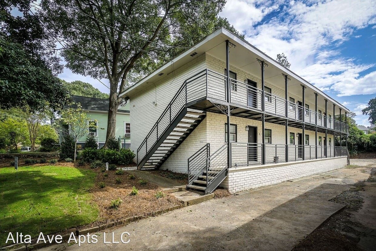 Primary Photo - 1103 Alta Ave NE