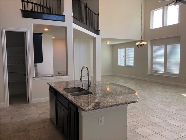 Building Photo - 750 Frisco Hills Blvd