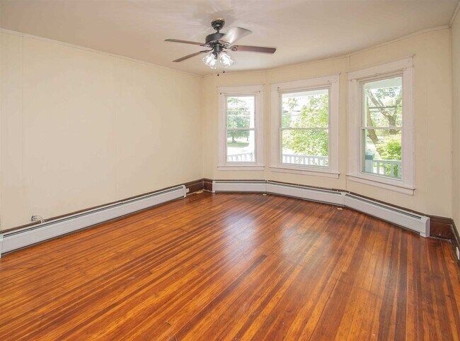 Building Photo - 65 N Clinton St