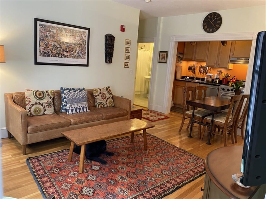 Primary Photo - 140 Huron Ave
