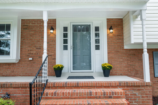 Foto del edificio - 8421 Michaels Rd