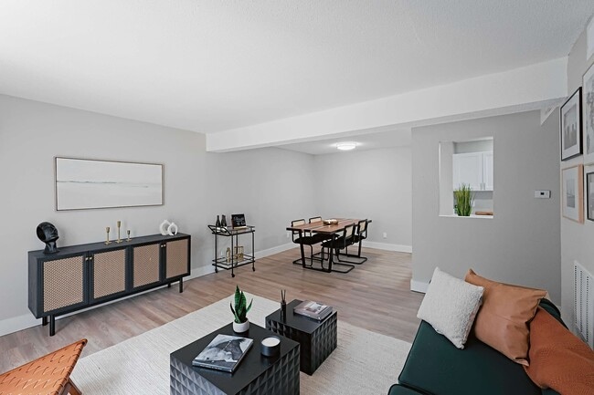 Foto del edificio - The Grove Apartments