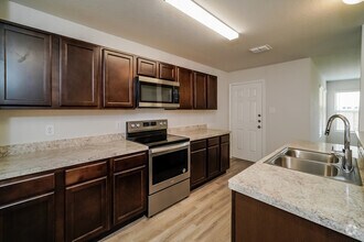 Building Photo - 5306 Freshwater Way