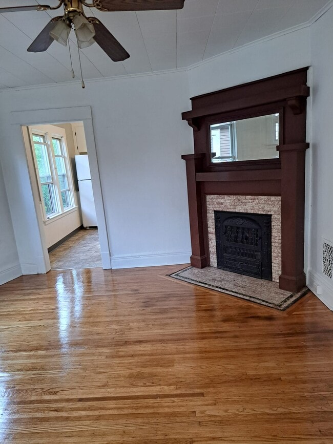 449 Abbott Rd, Buffalo, NY 14220 House Rental in Buffalo, NY