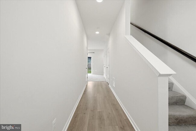 Foto del edificio - 246 Norland Knoll Dr
