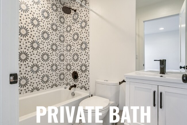 Foto del edificio - 3044 Speer Blvd