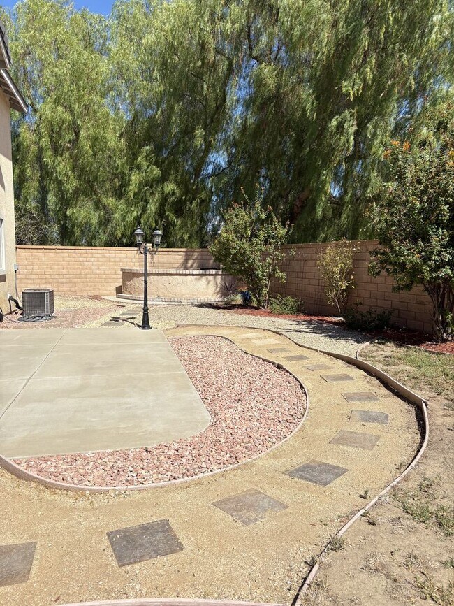 Foto del edificio - 4 Bed 3 Bath Home for Rent in Murrieta