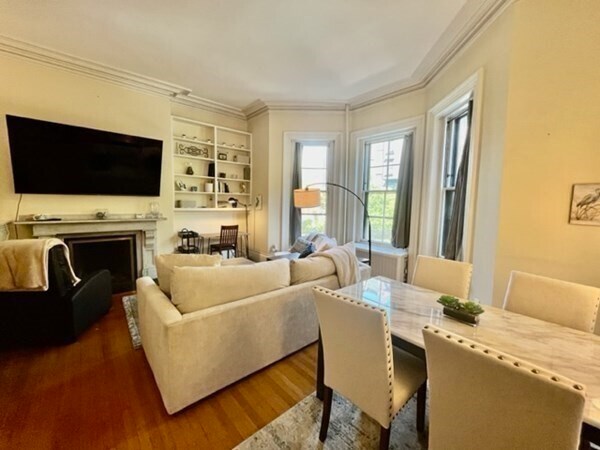 Foto del edificio - 247 Beacon St