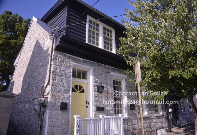 Building Photo - 109 E Pomfret St