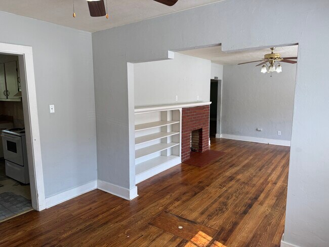 Foto del edificio - 611 Greenlawn Ave