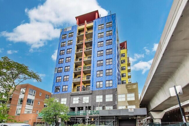 Foto del edificio - 1122 W Catalpa Ave