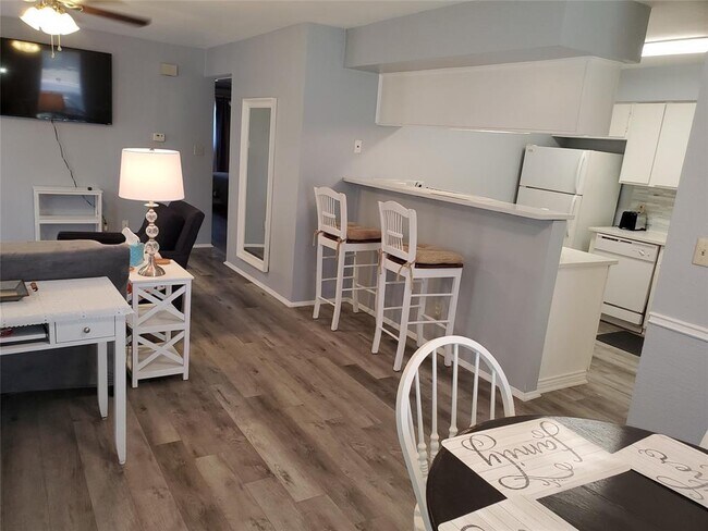 Foto del edificio - 7605 St Amant Pl