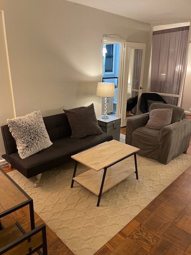 Foto principal - 2141 I St NW
