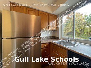 Building Photo - 5711 E G Ave