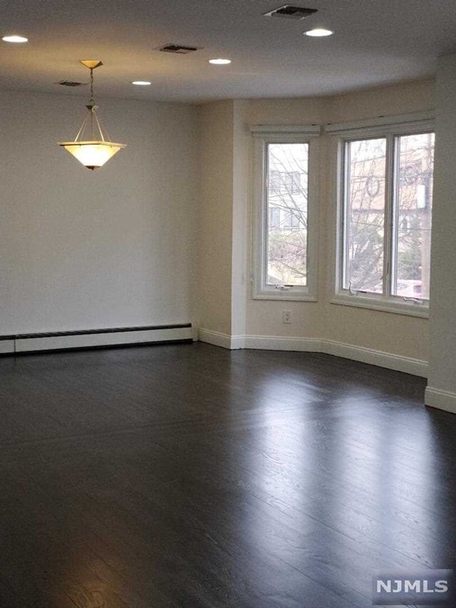 Building Photo - 275 5th St
