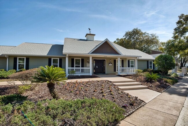 Building Photo - Timberwood Trace