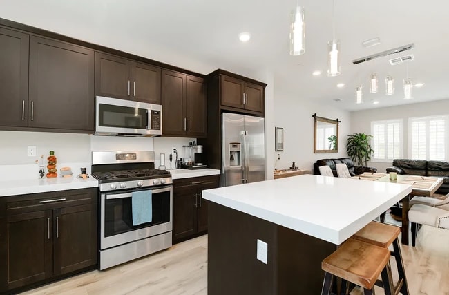 Building Photo - 11030 Peyton Way