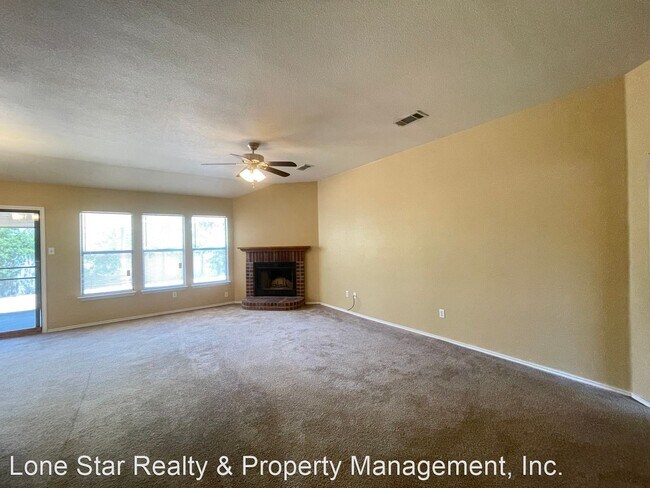 Foto del edificio - 4 br, 2 bath House - 1301 Waterford Dr