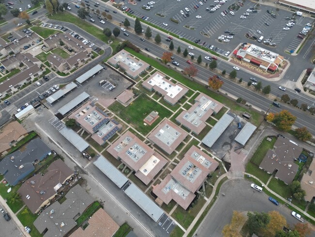 Foto del edificio - 3112 Denver Ave