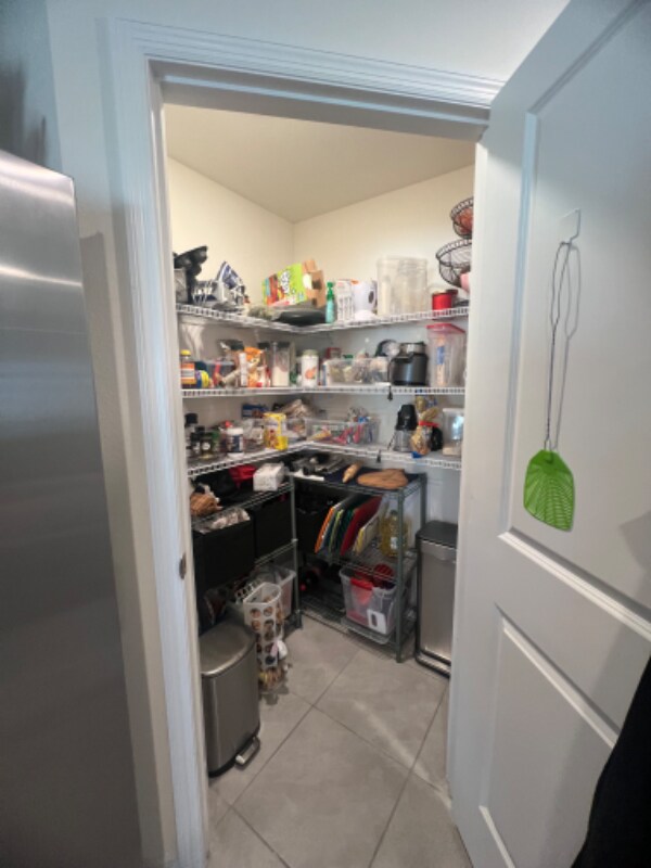 Building Photo - 8483 Clearway Dr