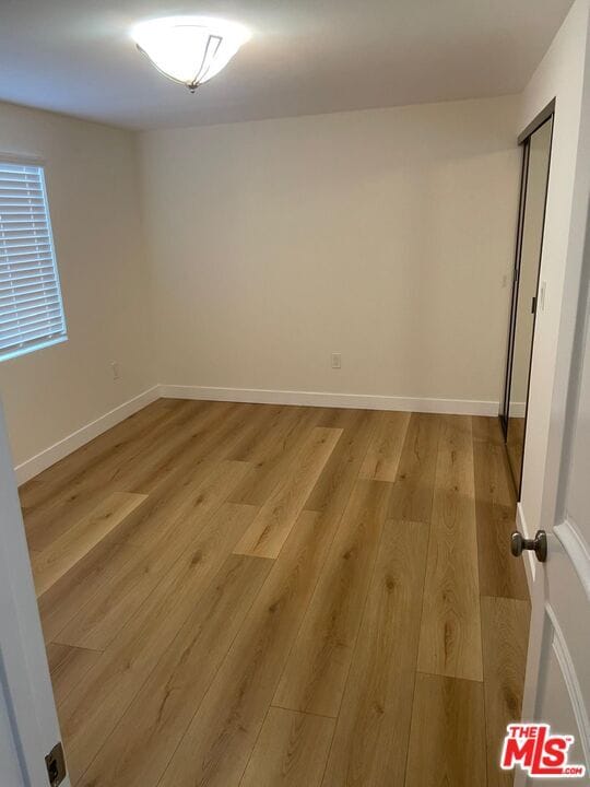 Building Photo - 8010 Longridge Ave