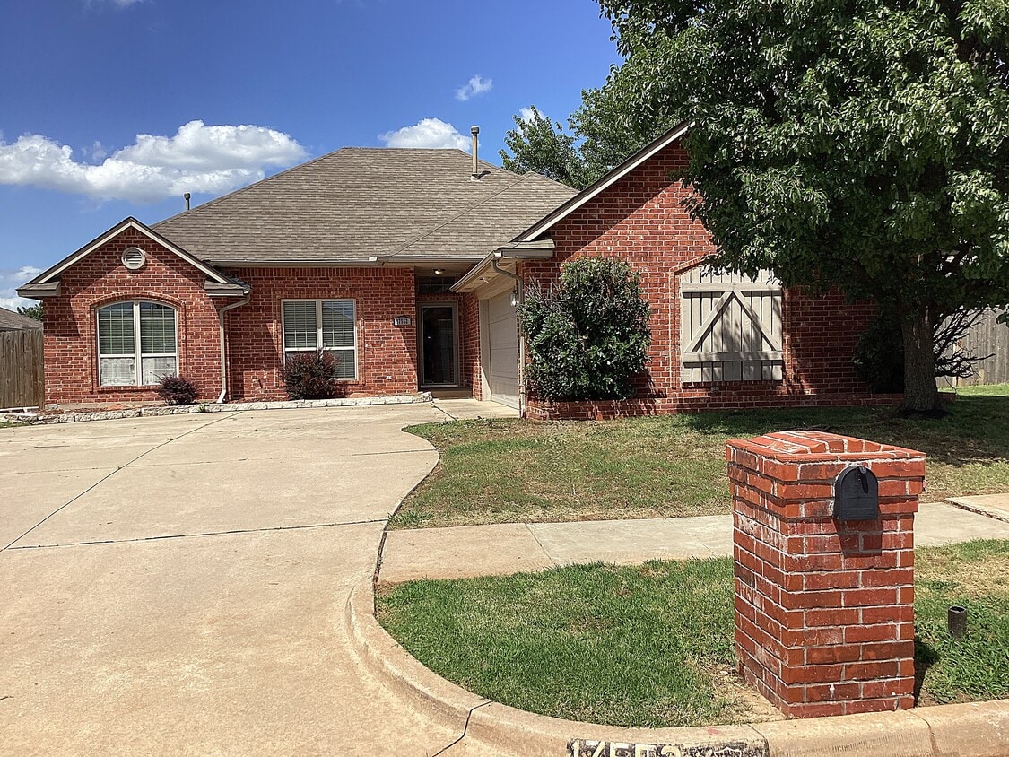 Primary Photo - 17552 Zinc Dr